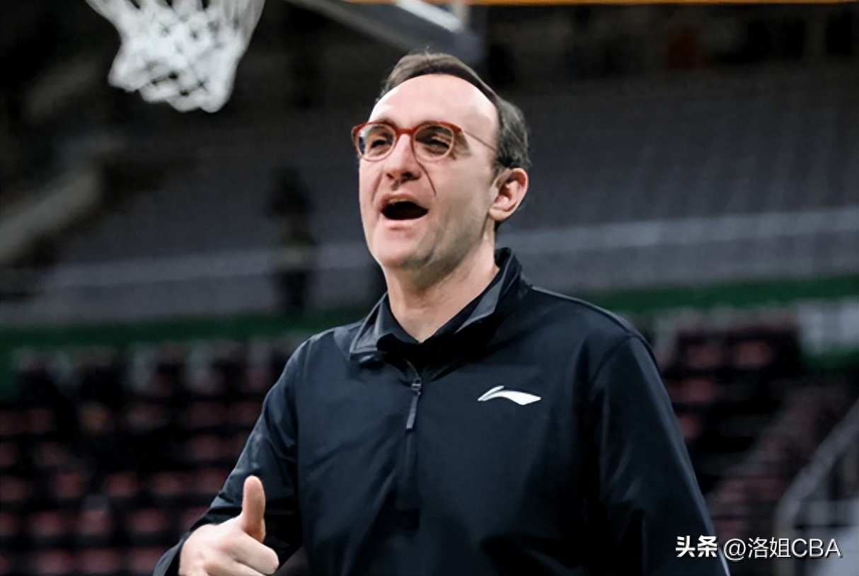 里尔内部会议纪要流出——转会期刷新队史纪录；NBA常规赛使命明确；医务组通报恢复的简单介绍