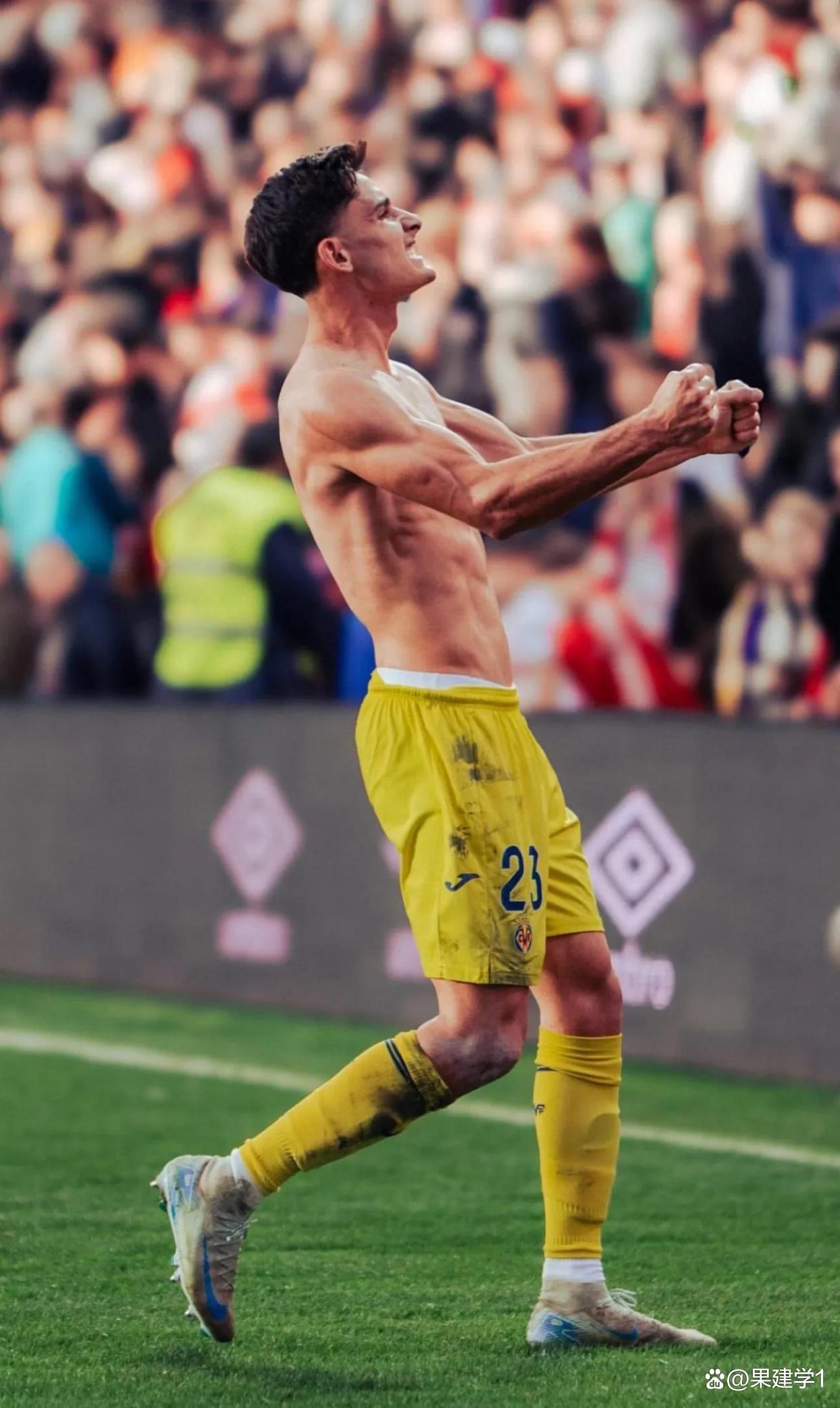 关键时刻体能课后;AC米兰外线爆发备战西甲;震撼外界;控场能力受关注的简单介绍 关键时刻体能课后;AC米兰外线爆发备战西甲;震撼外界;控场能力受关注的简单介绍