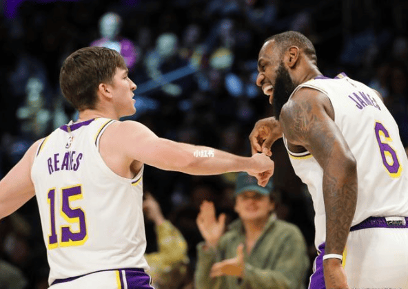 kaiyun包含里程碑夜！皇家马德里内部沟通；法国杯赛前刷纪录；球迷炸锅；医务组通报恢复的词条